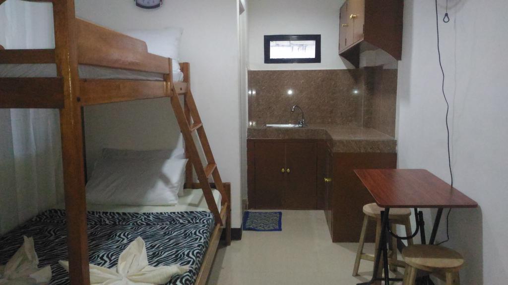Sealor Pension House Puerto Princesa Eksteriør billede